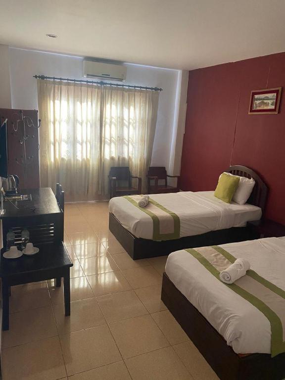 Saysamphanh Hotel Луанг Прабанг Екстериор снимка