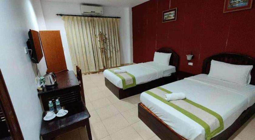 Saysamphanh Hotel Луанг Прабанг Екстериор снимка