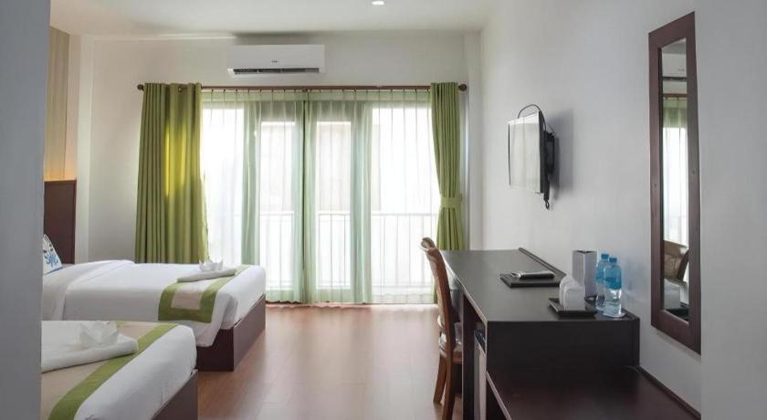 Saysamphanh Hotel Луанг Прабанг Екстериор снимка