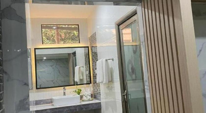 Saysamphanh Hotel Луанг Прабанг Екстериор снимка
