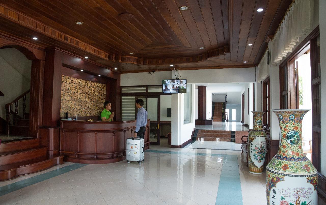 Saysamphanh Hotel Луанг Прабанг Екстериор снимка