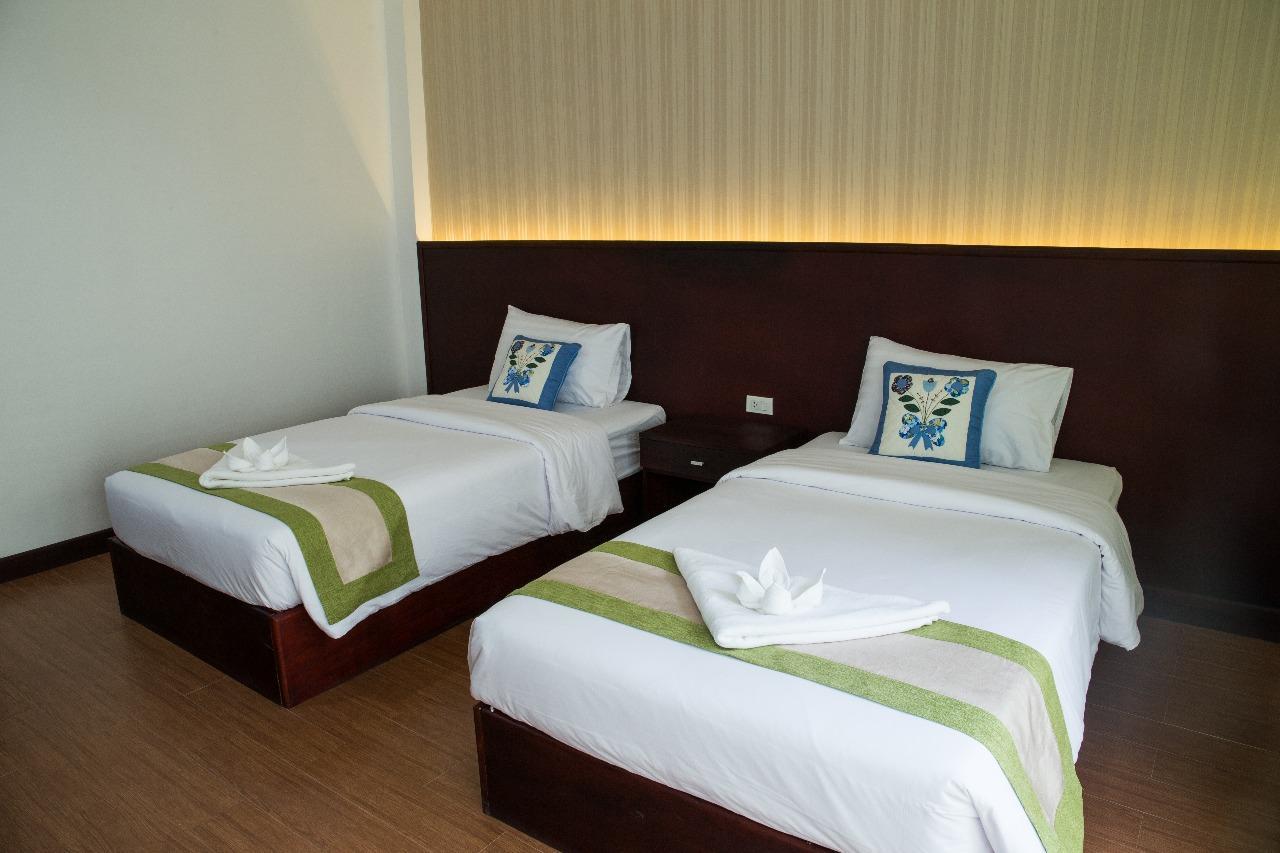 Saysamphanh Hotel Луанг Прабанг Екстериор снимка