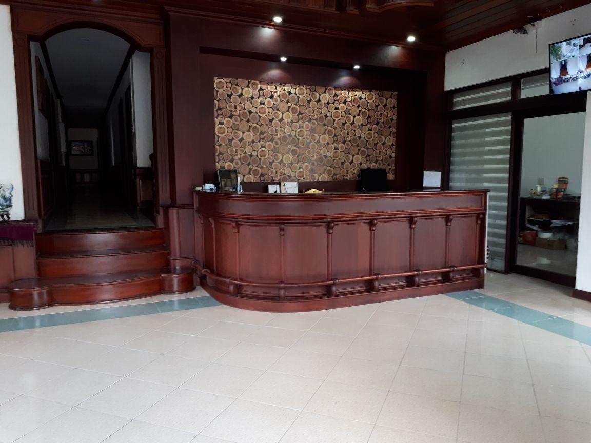 Saysamphanh Hotel Луанг Прабанг Екстериор снимка