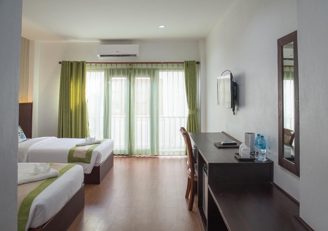 Saysamphanh Hotel Луанг Прабанг Екстериор снимка